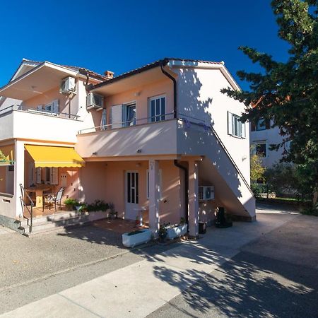 2-Bedroom Krk Apartment - Near Krk Beaches & Town! Krk Town Extérieur photo