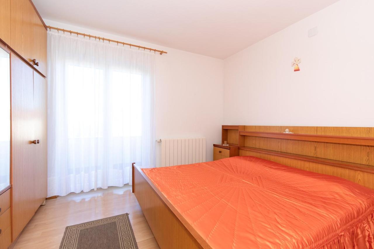 2-Bedroom Krk Apartment - Near Krk Beaches & Town! Krk Town Extérieur photo